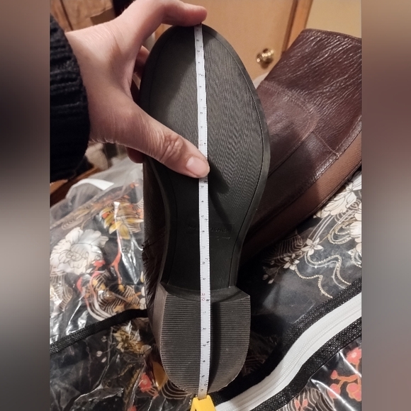 Marc Fisher brown tall leather boots with buckle detail size 8 1/2 - Picture 15 of 15